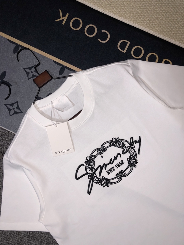 ブランドTシャツ素材ディテール